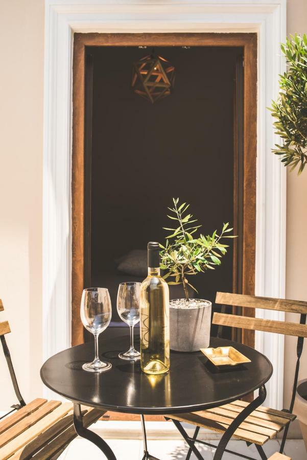 Stone House Near Acropolis - Living Stone Diamond Apartamento Atenas Exterior foto
